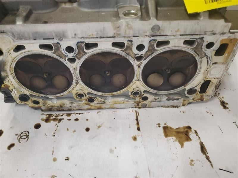 Passenger Cylinder Head NO CAM SADDLE CAPS 06-12 MERCEDES E-CLASS 2648