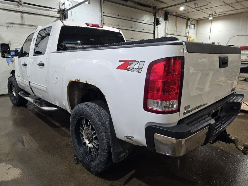 Automatic Transmission 6.6L 4WD Fits 11-12 SIERRA 2500 PICKUP 611871