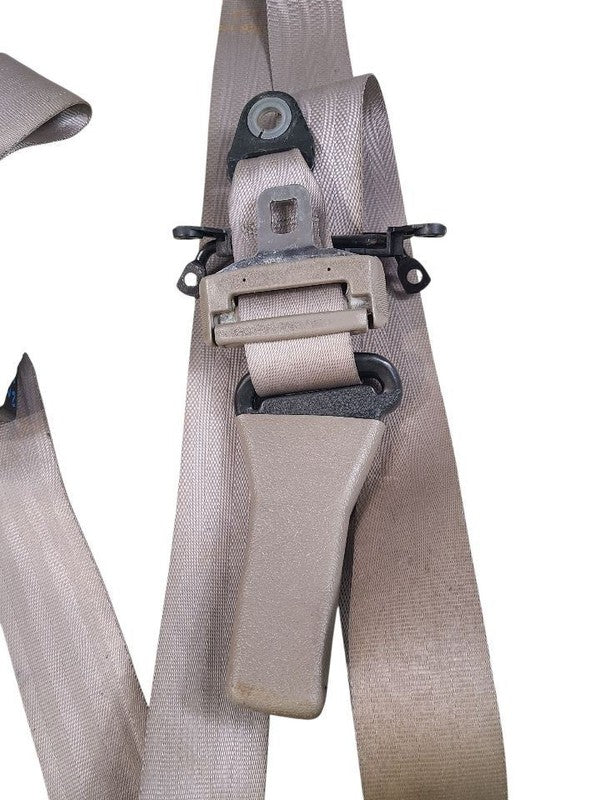 CARAVAN   1995 Seat Belt Rear 642091