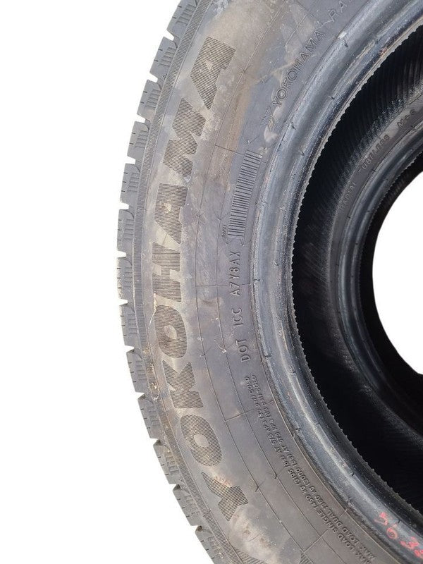2 USED Tires 235 65 16 YOKOHAMA 90% 673965