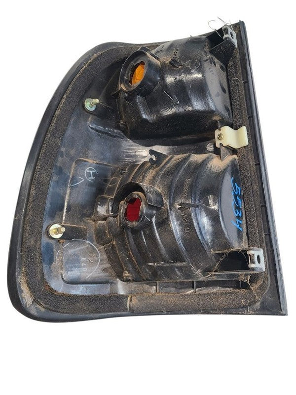 Passenger Tail Light Thru 4/05 Fits 98-05 LEXUS LX470 667796