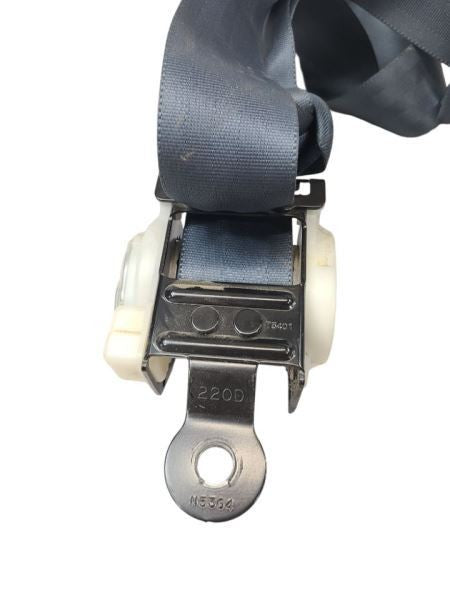 T100      1995 Seat Belt Rear 593146