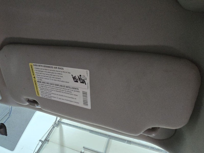 Passenger Sun Visor Illuminated Fits 12-15 CAPTIVA SPORT 615452