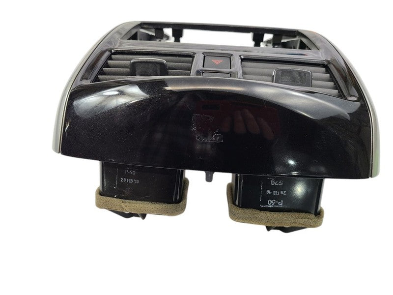 VERSA     2016 Dash Bezel 612404