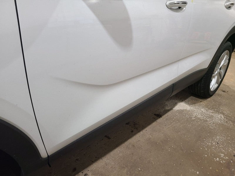 Driver Left Front Door Fits 20-25 ENCORE GX 679761