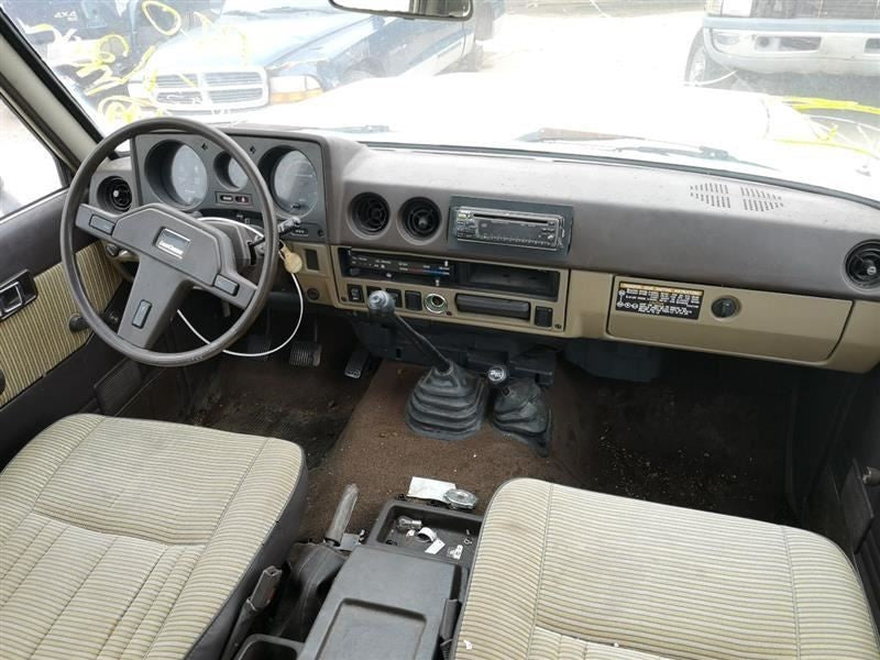 Front Spoiler With Headlamp Washers Fits 85-87 LAND CRUISER 268825