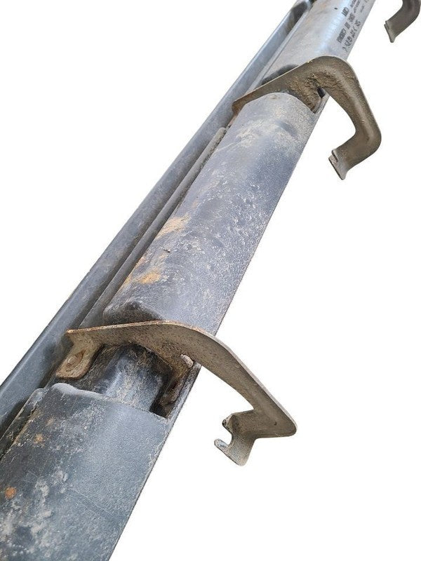 SUBURBN15 2019 Running Board 662180