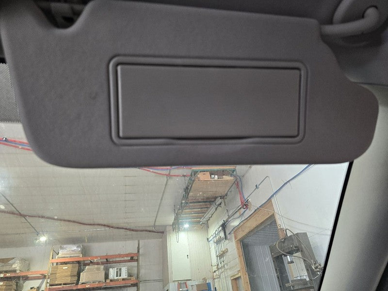 Passenger Sun Visor VIN W 4th Digit Limited Side Lamps Fits 06-16 IMPA