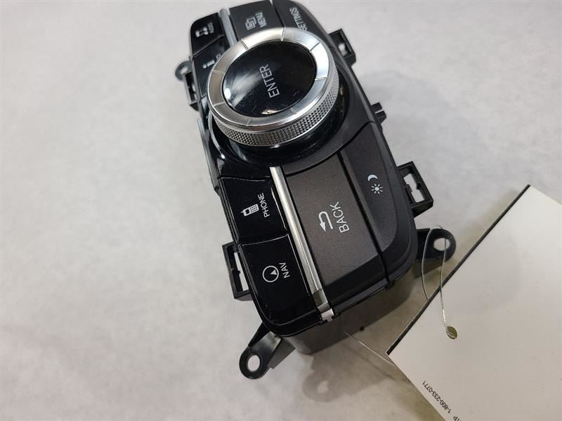 Audio Equipment Radio Controller Below Radio Fits 15-18 TLX 605933