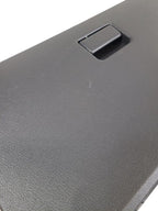 T100      1995 Glove Box 659442