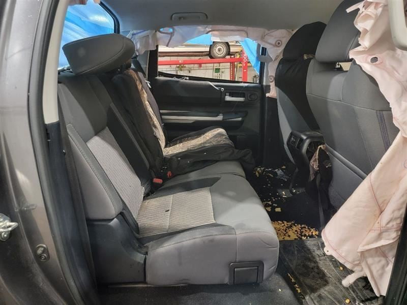 TUNDRA    2014 Owners Manual 348134
