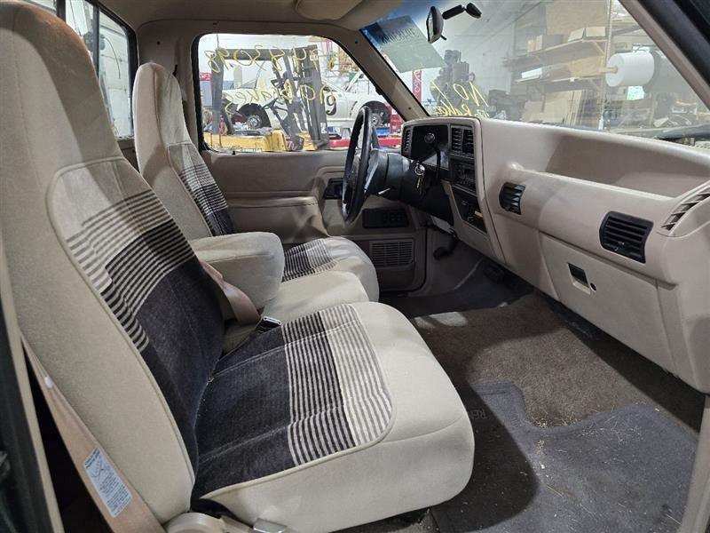 RANGER    1991 Seat Belt Front 588204