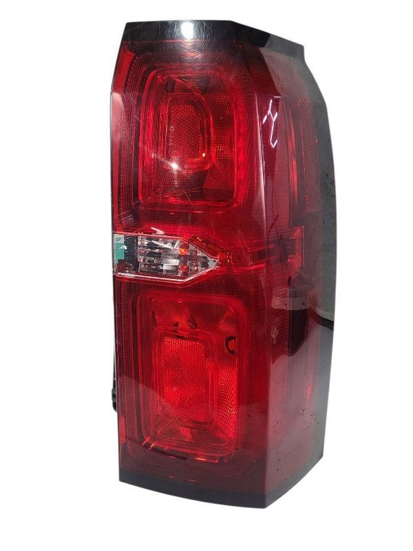 Passenger Right Tail Light Fits 15-20 SUBURBAN 1500 662186
