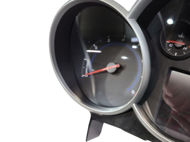 Speedometer MPH US Market With Black Cluster Opt B76 Fits 13-14 CRUZE 