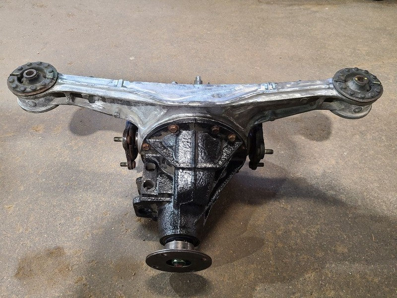 Carrier With Locking Fits 94-95 MAZDA MX-5 MIATA 667920