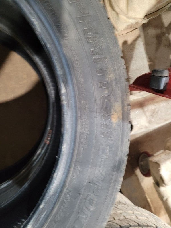 2 Used Tires 265-50-20 Phantom C Sport 8/32 667101