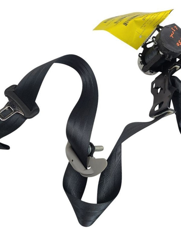PILOT     2016 Seat Belt Rear 608356