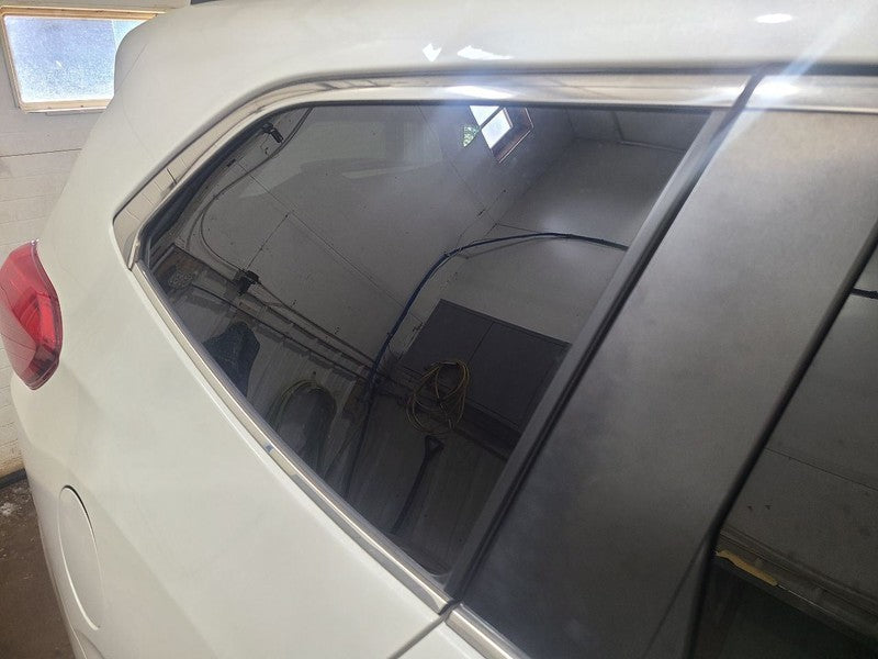 Passenger Quarter Glass Privacy Tint Chrome Moulding Fits 19-24 ASCENT