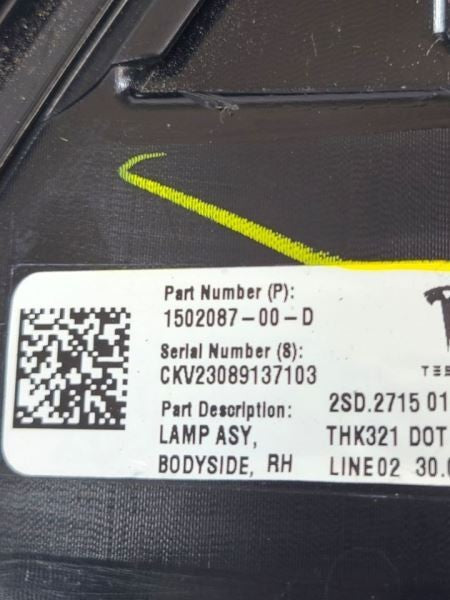 TESLA 3   2023 Quarter Mounted Passenger Side Tail Light 577749