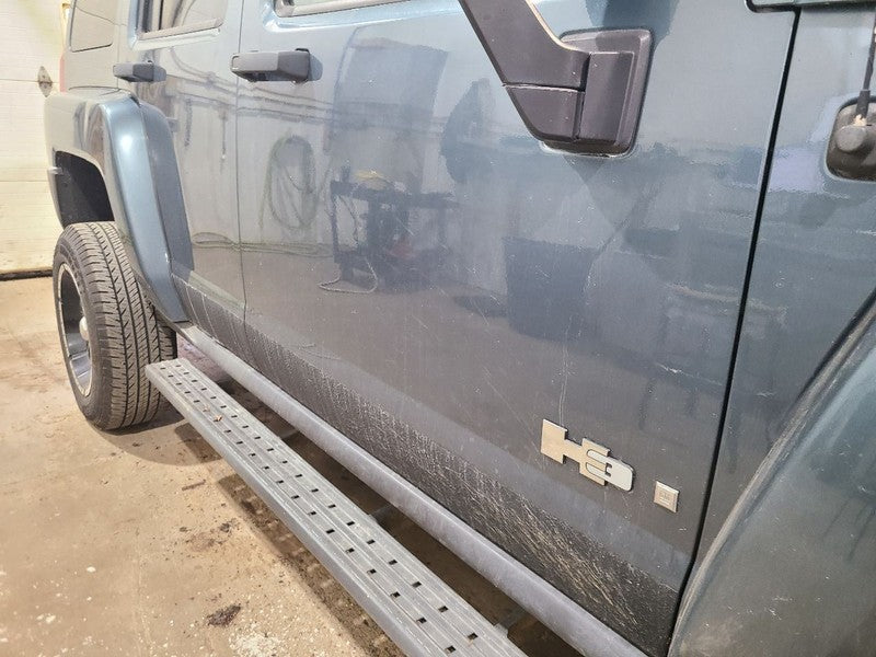 Passenger Right Front Door Fits 06-07 HUMMER H3 679849
