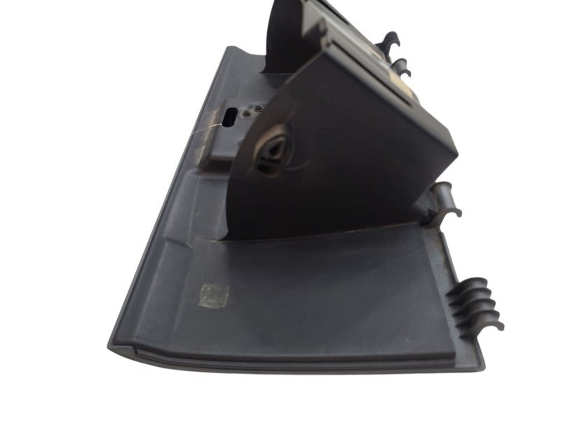 RAM2500   2006 Glove Box 672757