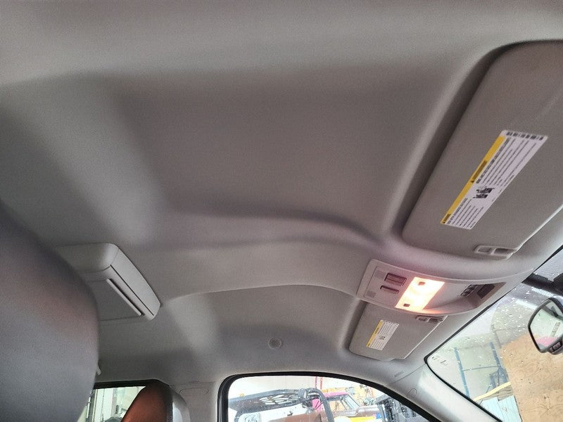 SUBURBN15 2008 Headliner 671113