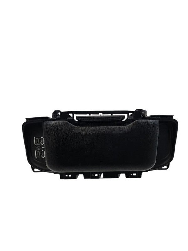 RAM3500   2021 Glove Box 618502