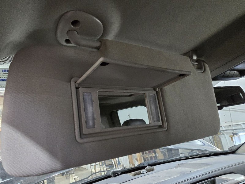 Driver Left Sun Visor With Illumination Fits 13-18 DODGE 2500 PICKUP 6