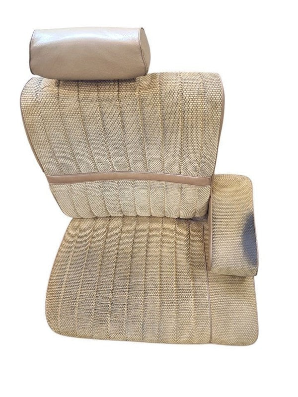 OLDS-SW   1988 Front Seat 677784
