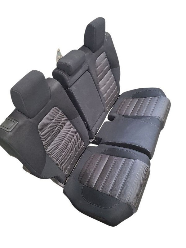 CR-V      2018 Seat Rear 647093