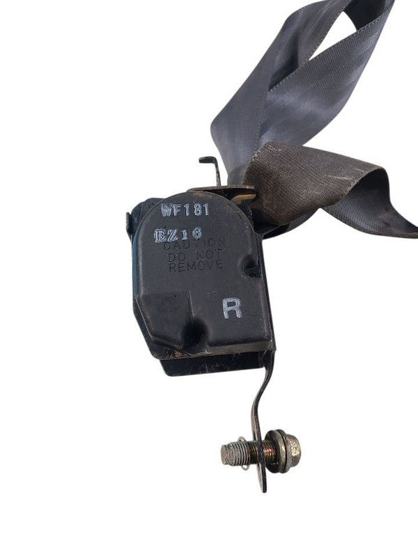 LANDCRUIS 1993 Seat Belt Rear 646204