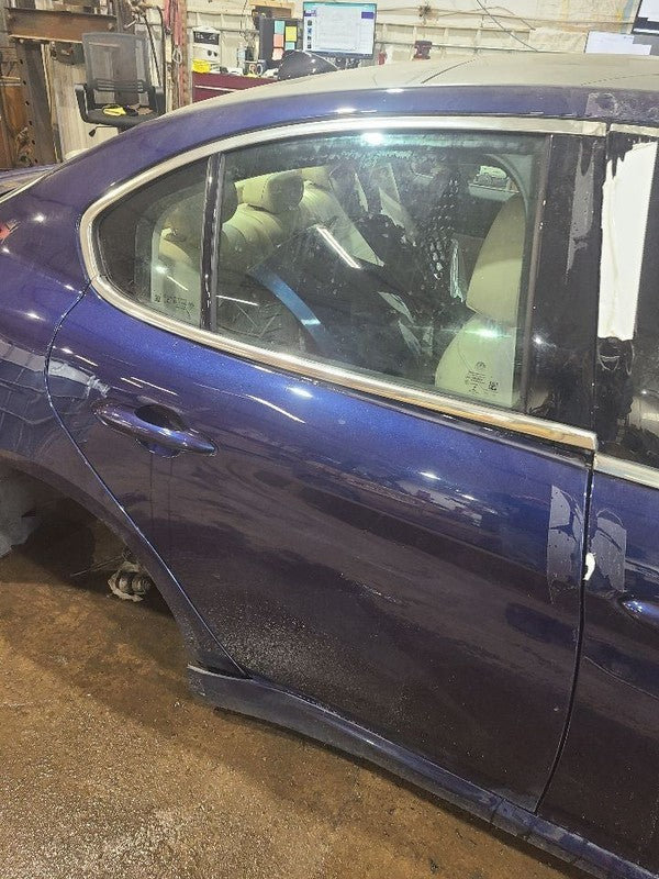 GIULIA    2019 Rear Side Door 656028