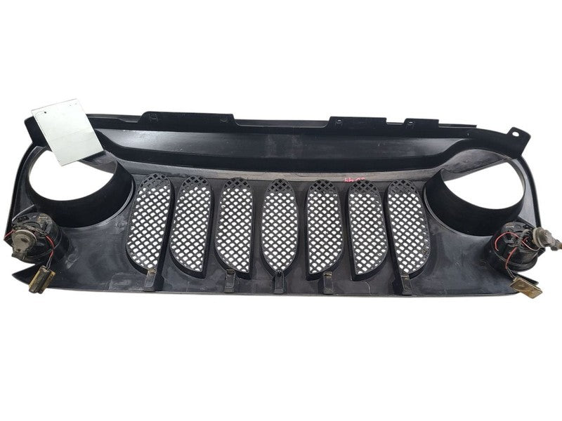 Grille VIN W 6th Digit Jk Body With Grille Inserts Fits 14-18 WRANGLER