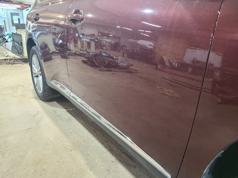Passenger Right Front Door Fits 10-15 LEXUS RX450H 670182