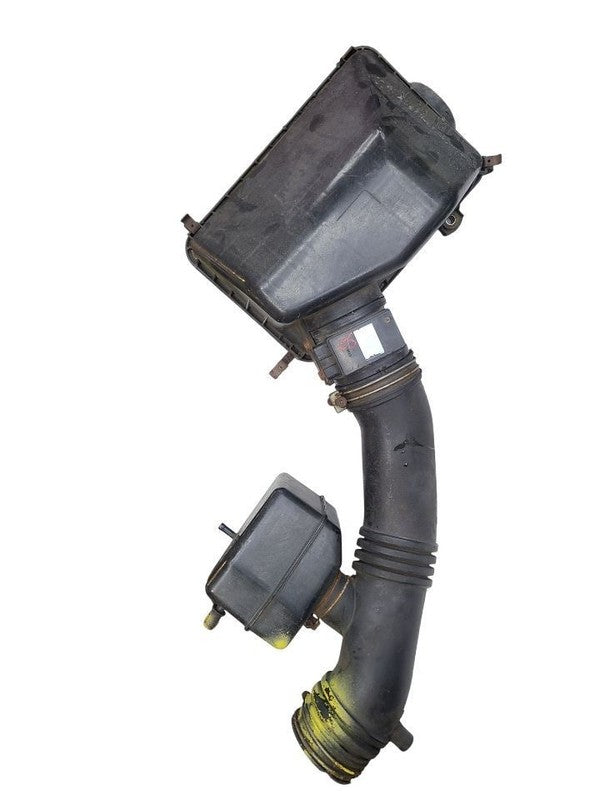 Air Cleaner 6 Cylinder 5VZFE Engine Fits 95-96 T100 676252