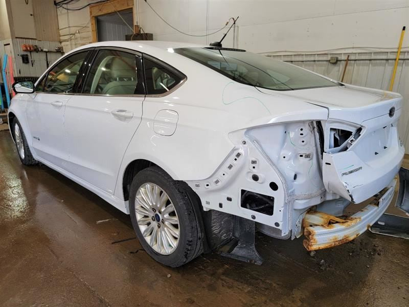 FUSION    2016 Owners Manual 549758