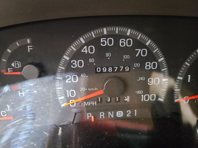 F150      1998 Seat Belt Front 663139