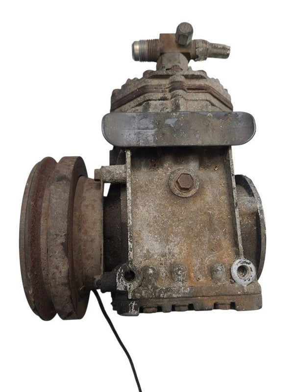AC Compressor 8-360 Fits 76-88 J-SERIES TRUCK 661336