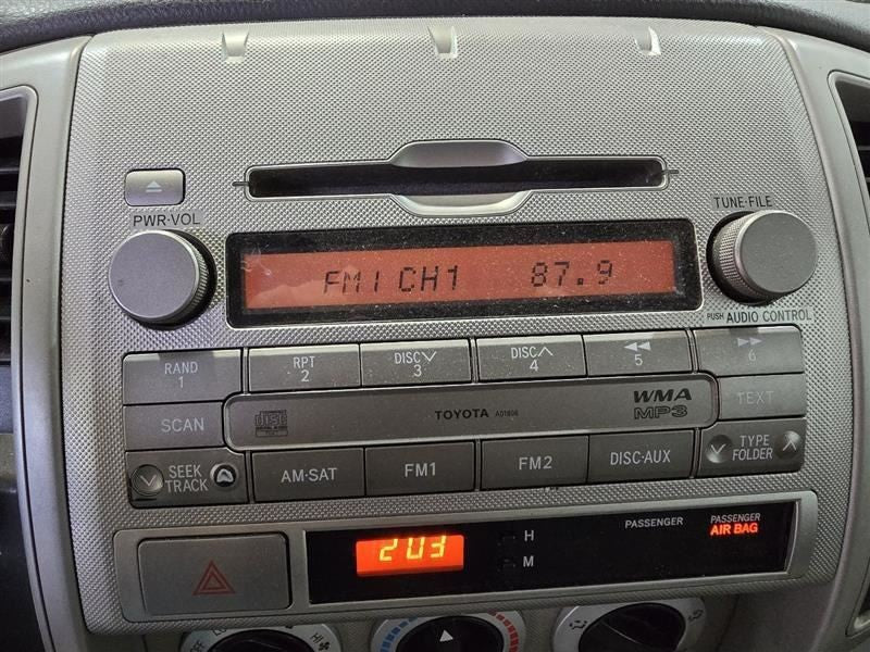 FJ CRUISR 2007 Audio Equipment Radio 604452