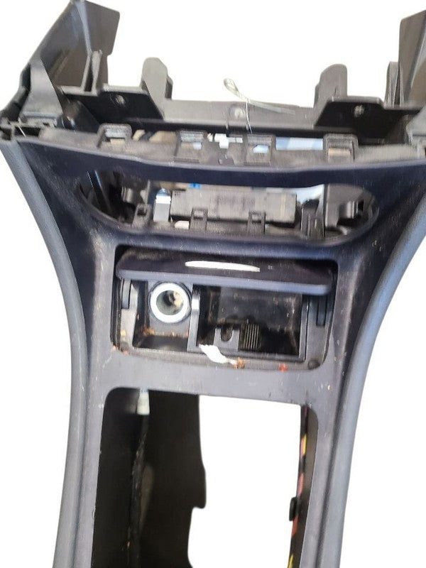 Console Front 156 Type Floor Fits 15-20 MERCEDES GLA-CLASS 633970