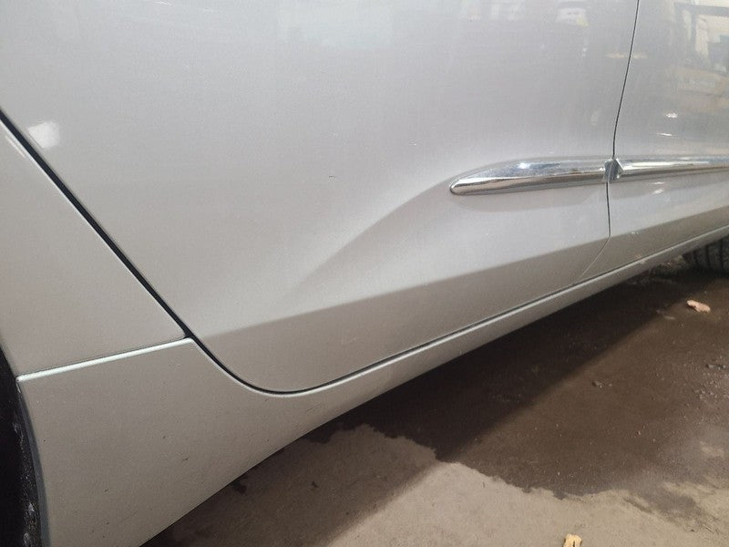 Passenger Right Rear Side Door Premier Fits 14-19 IMPALA 655825