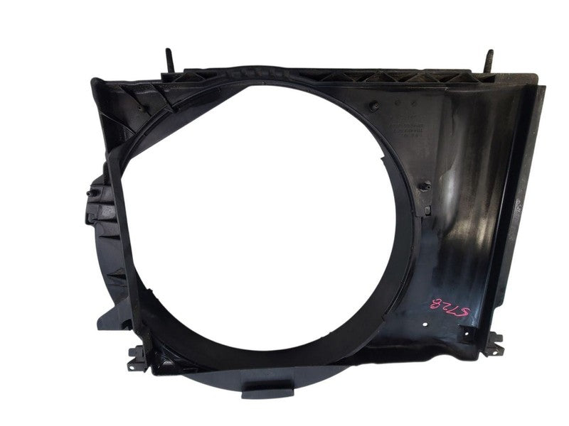 H3        2006 Radiator Shroud 679903