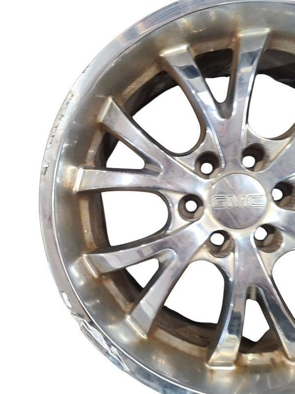 YUKONXL15 2014  Rare 22" 6 V Spoke Wheel 88967764   639583
