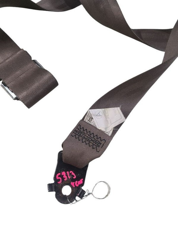 T100      1998 Seat Belt Rear 652968
