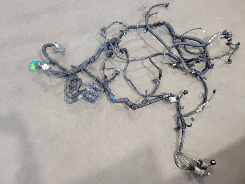 SILVRDO15 2014 Engine Wire Harness 670574