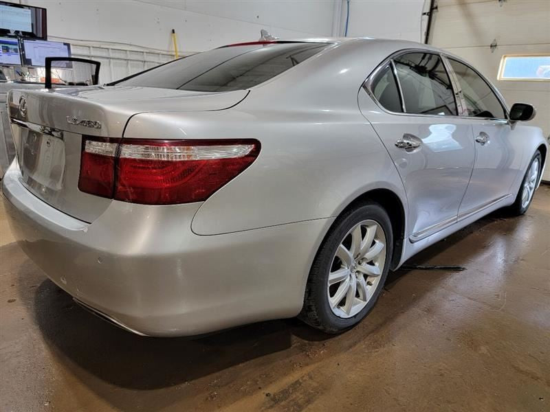 Seat Belt Front Bucket Passenger Retractor Fits 07-09 LEXUS LS460 5609
