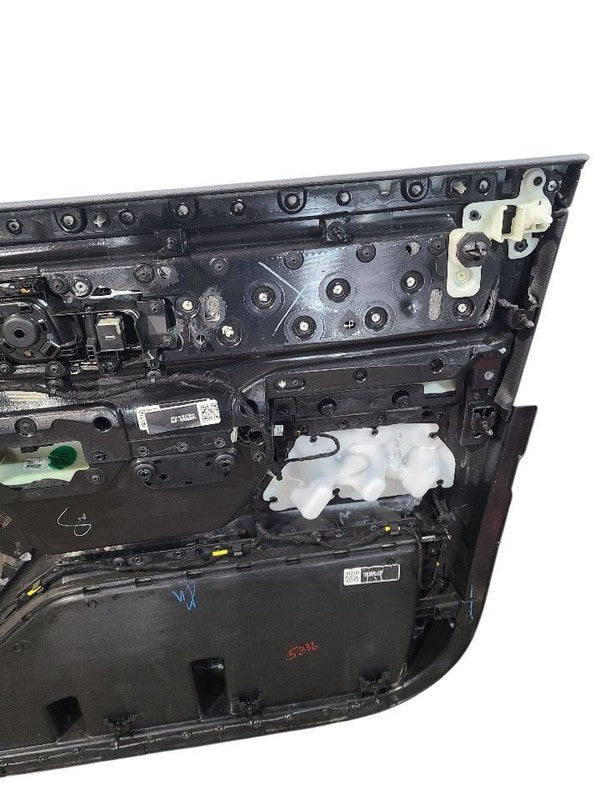 RAM15NEW  2019 Front Door Trim Panel 654606