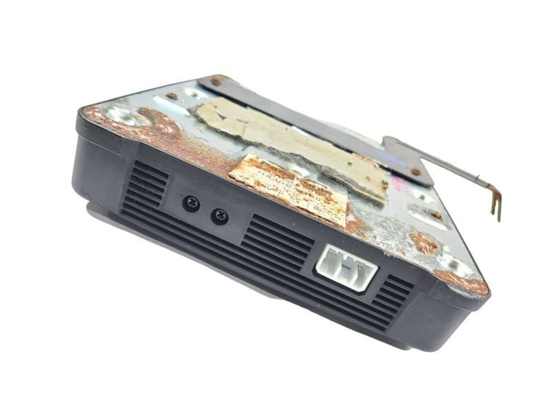 2005 LEGACY  Amplifier Speakers 578827