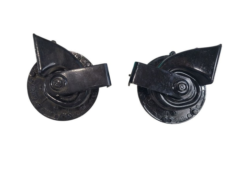 DART      1963 Horn 672208