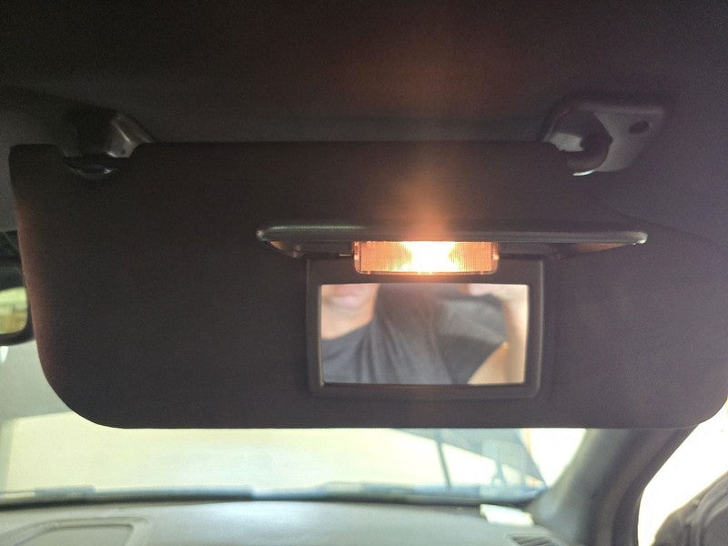 Passenger Right Sun Visor Illuminated Fits 09 MKS 643315